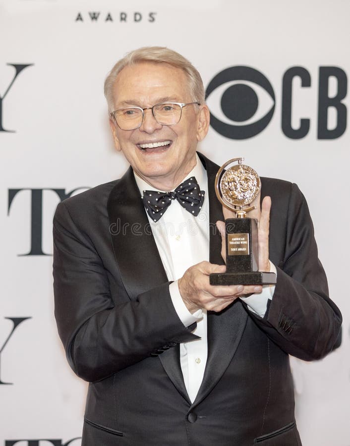 Bob Mackie Wins at 2019 Tony Awards